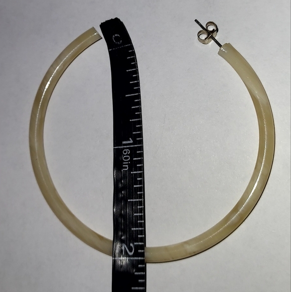 Light Horn Hoop Earrings Made From Italian Cellulose Acetate Faux Ivory - Picture 3 of 4